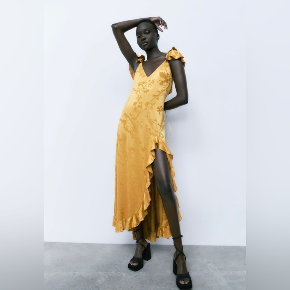 Zara Jacquard Ruffled Dress in Golden size Medium
